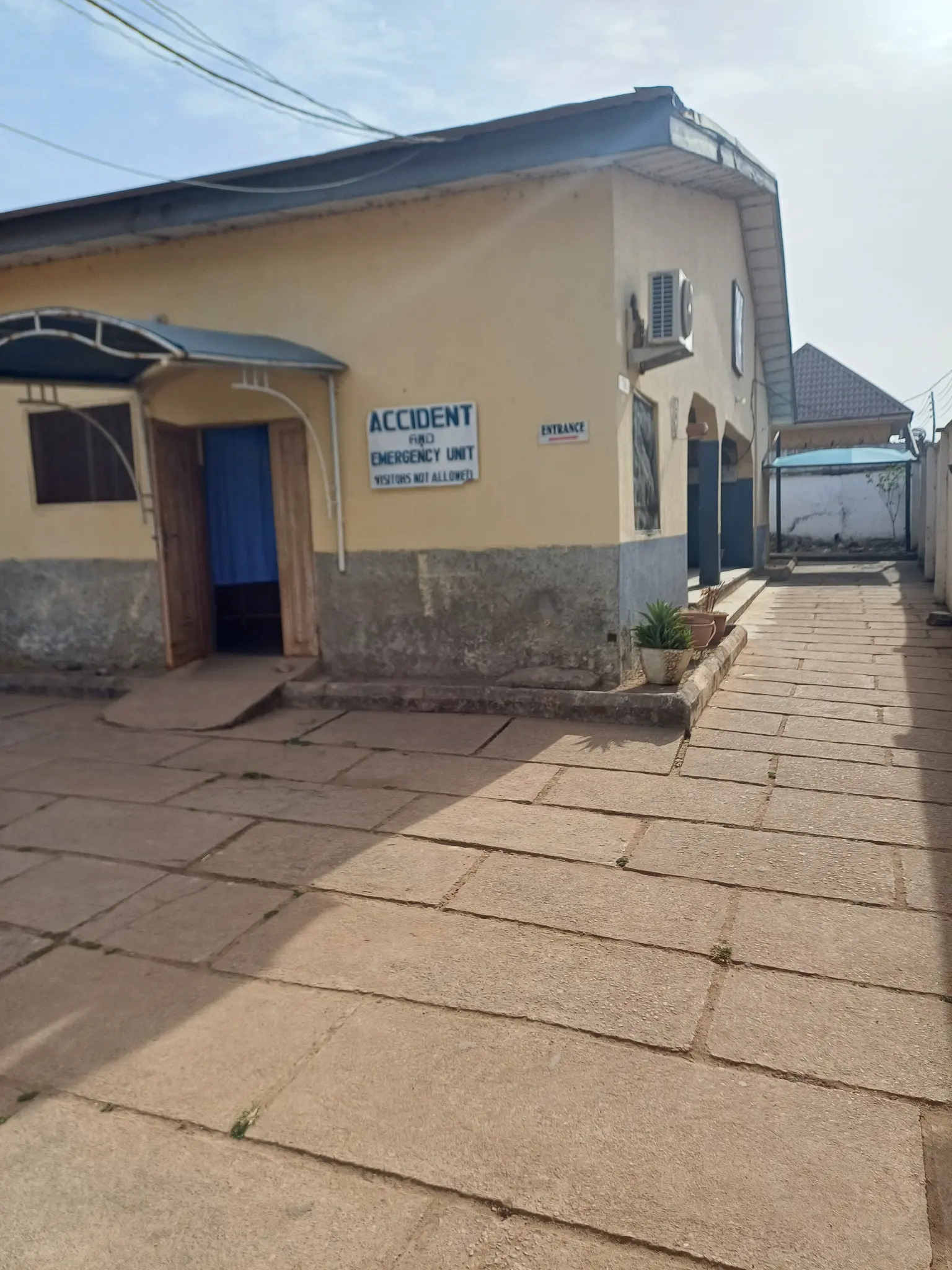 Accident & Emergency Unit - Original